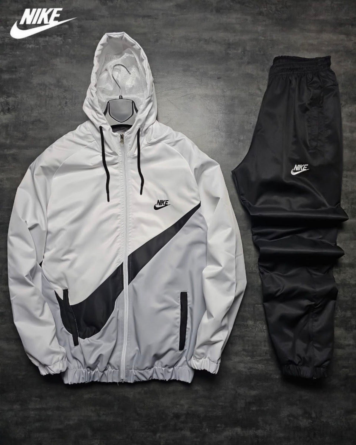 Windbreaker Tracksuit