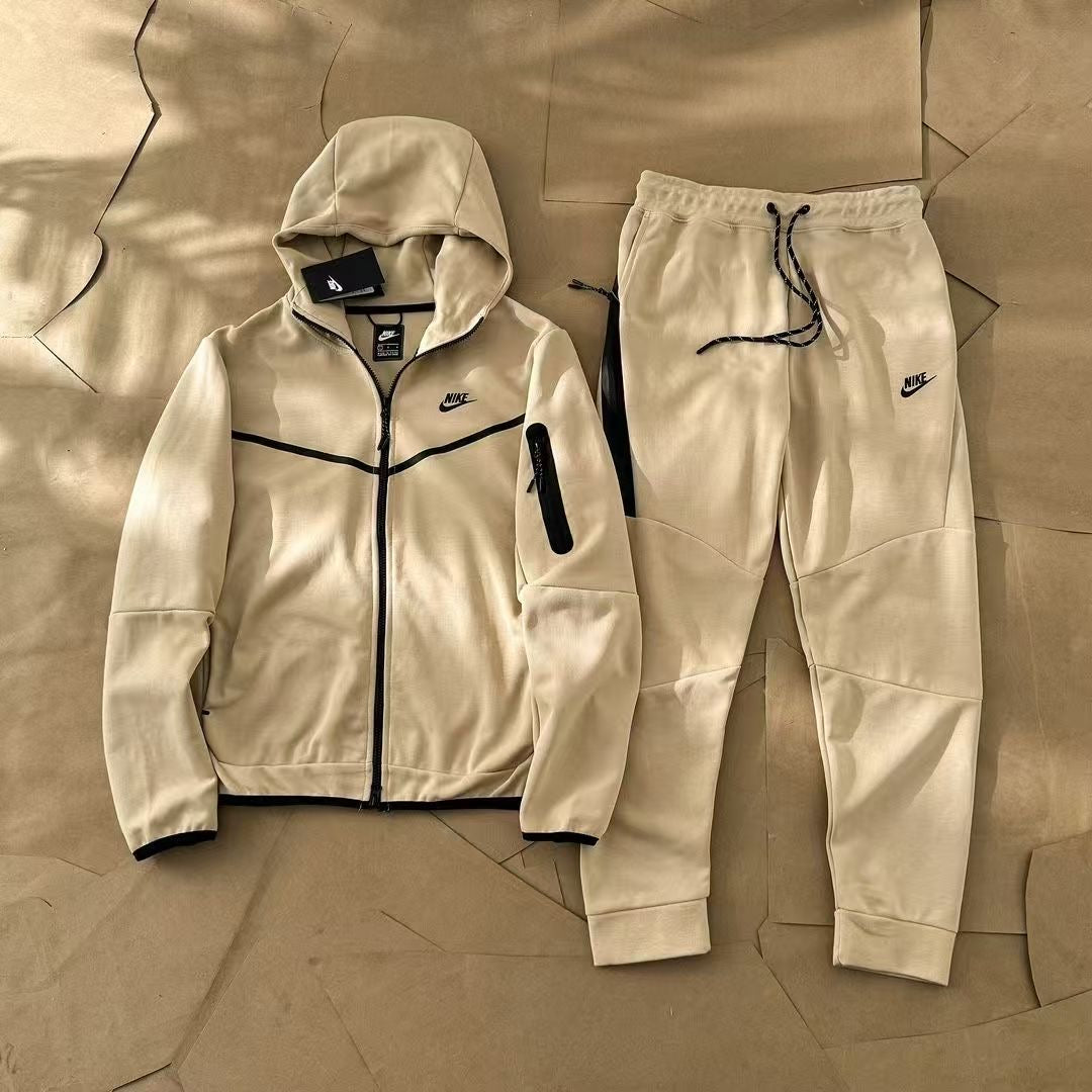 PRE ORDER ADULTS NIKE TECH