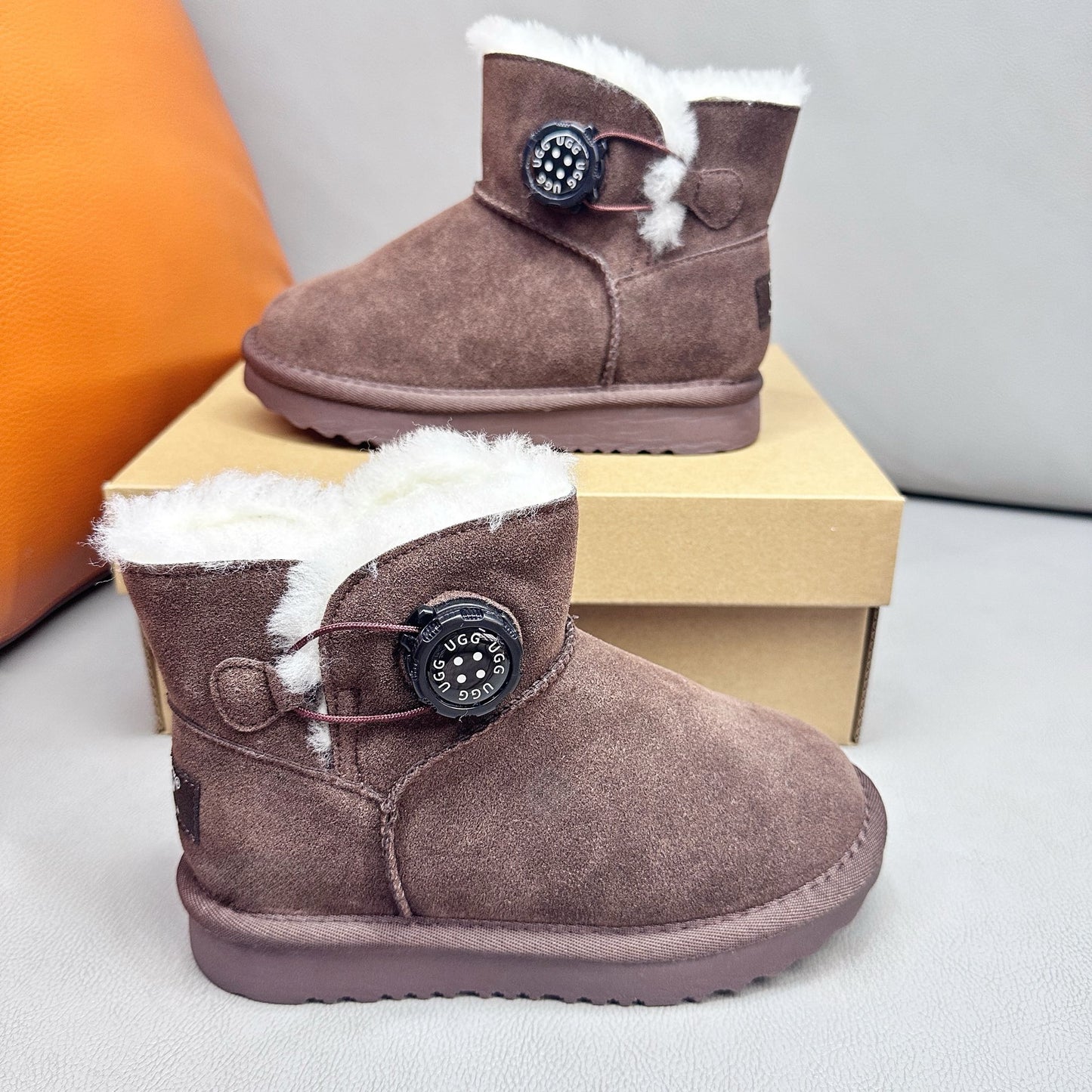 PRE ORDER KIDS UGGS BOOTS