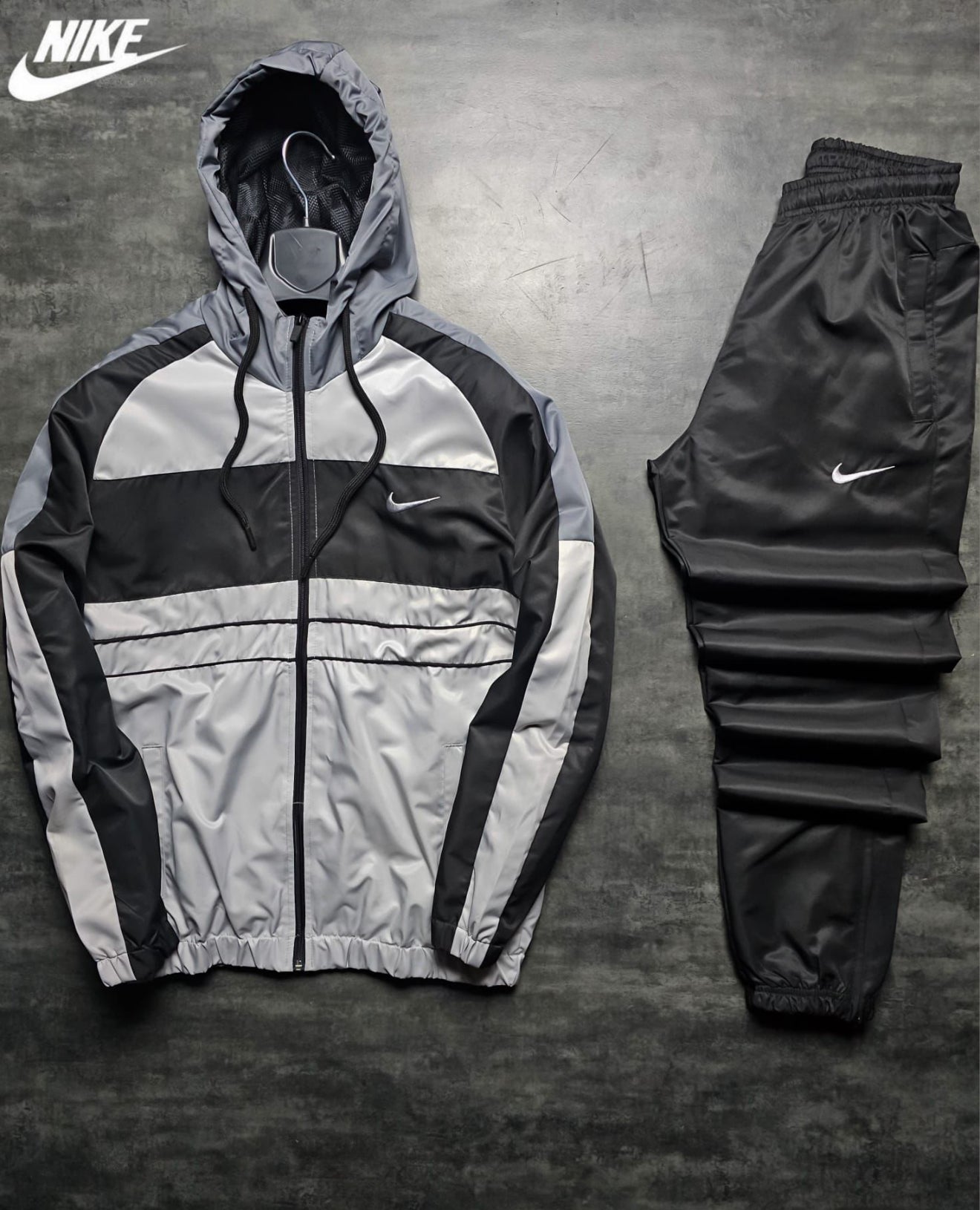 WINDBREAKER SET