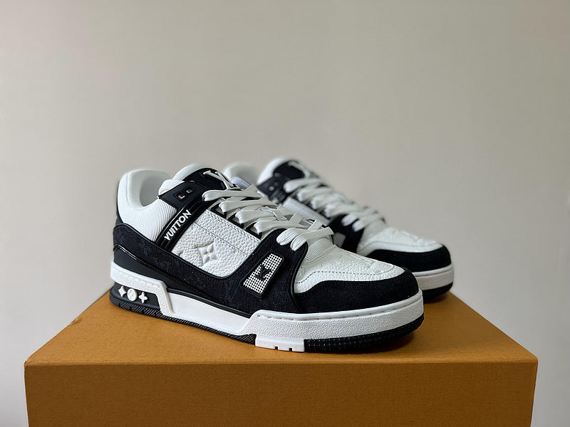 PRE ORDER DESIGNER