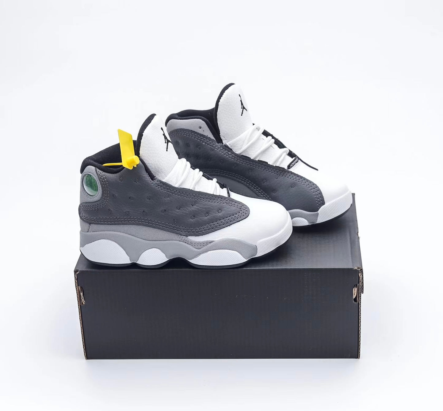 PRE ORDER KIDS JORDANS