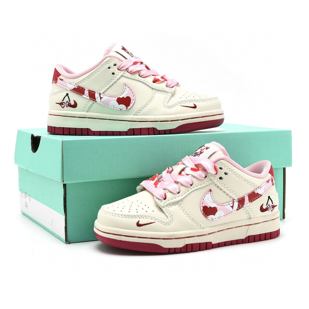 PRE ORDER KIDS DUNKS
