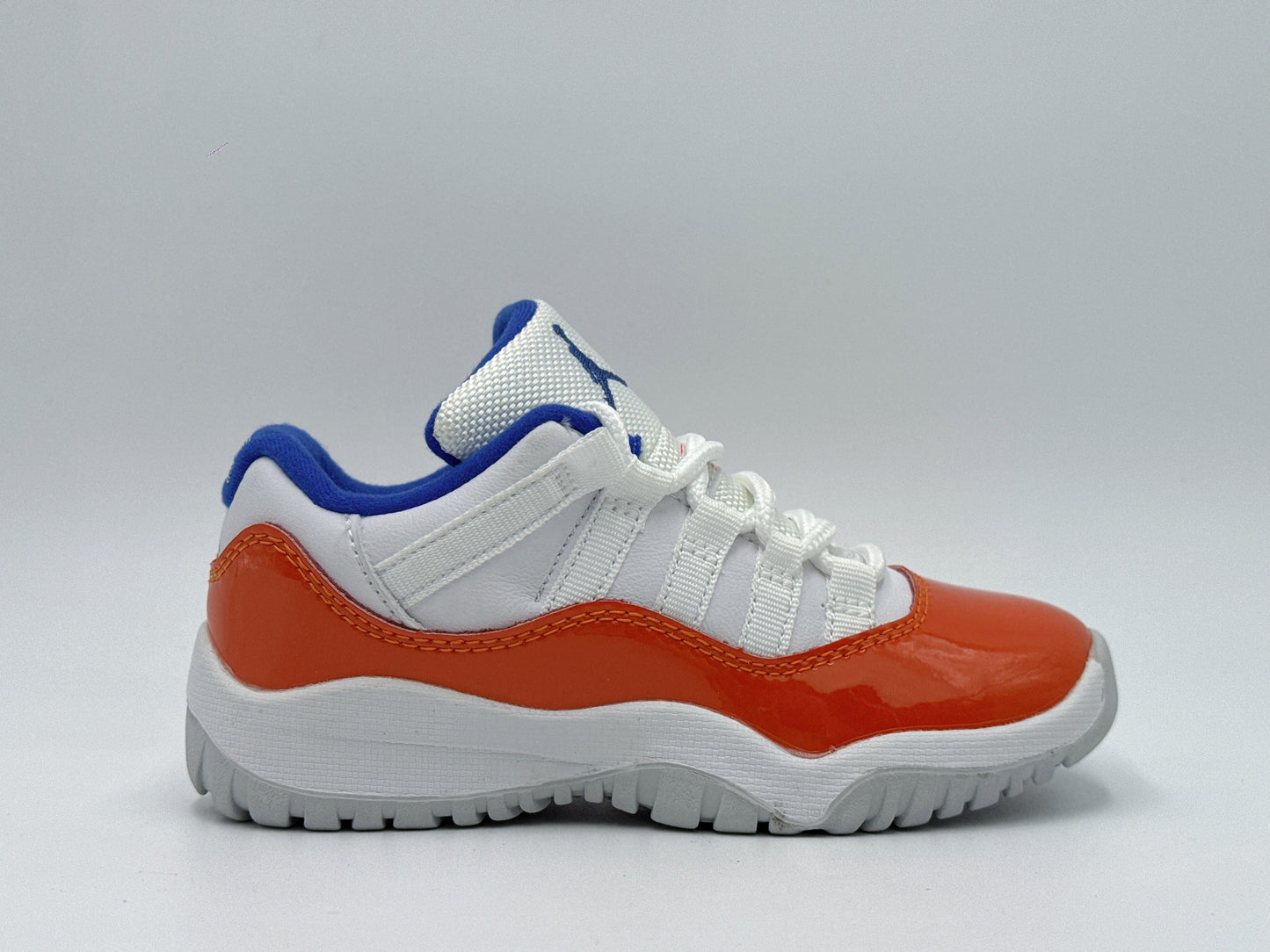 PRE ORDER - KID LOW JORDANS