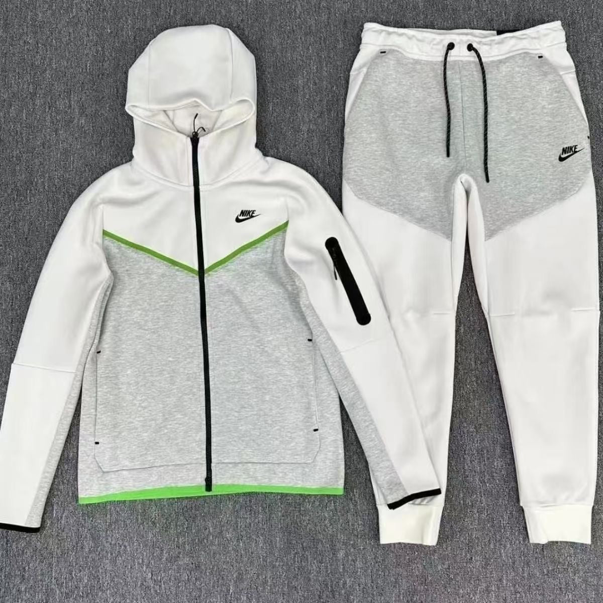 PRE ORDER ADULTS NIKE TECH