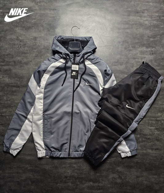 Windbreaker Tracksuit