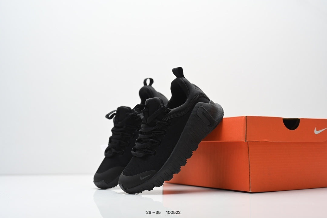 PRE ORDER KIDS METCONS