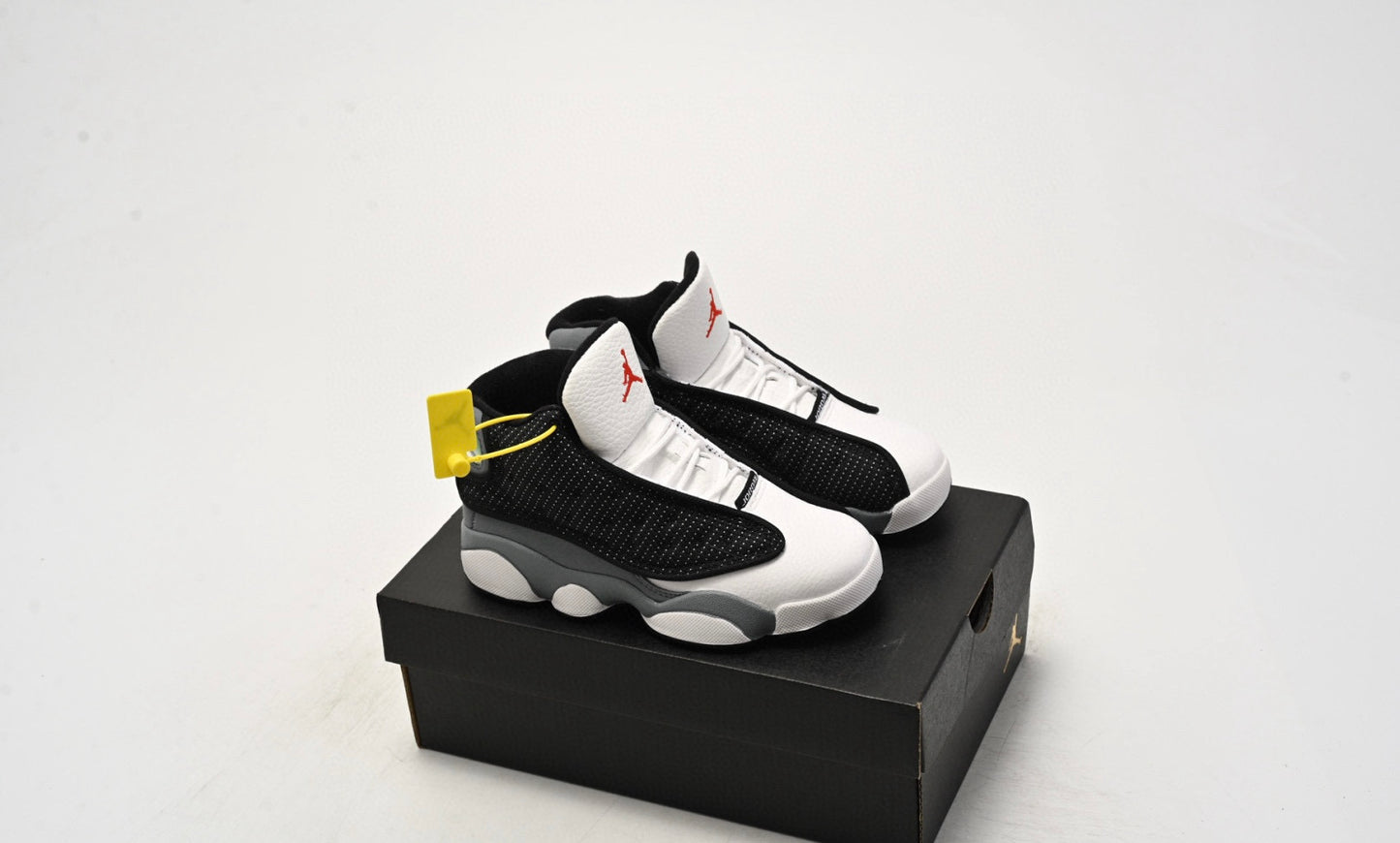 PRE ORDER KIDS JORDANS