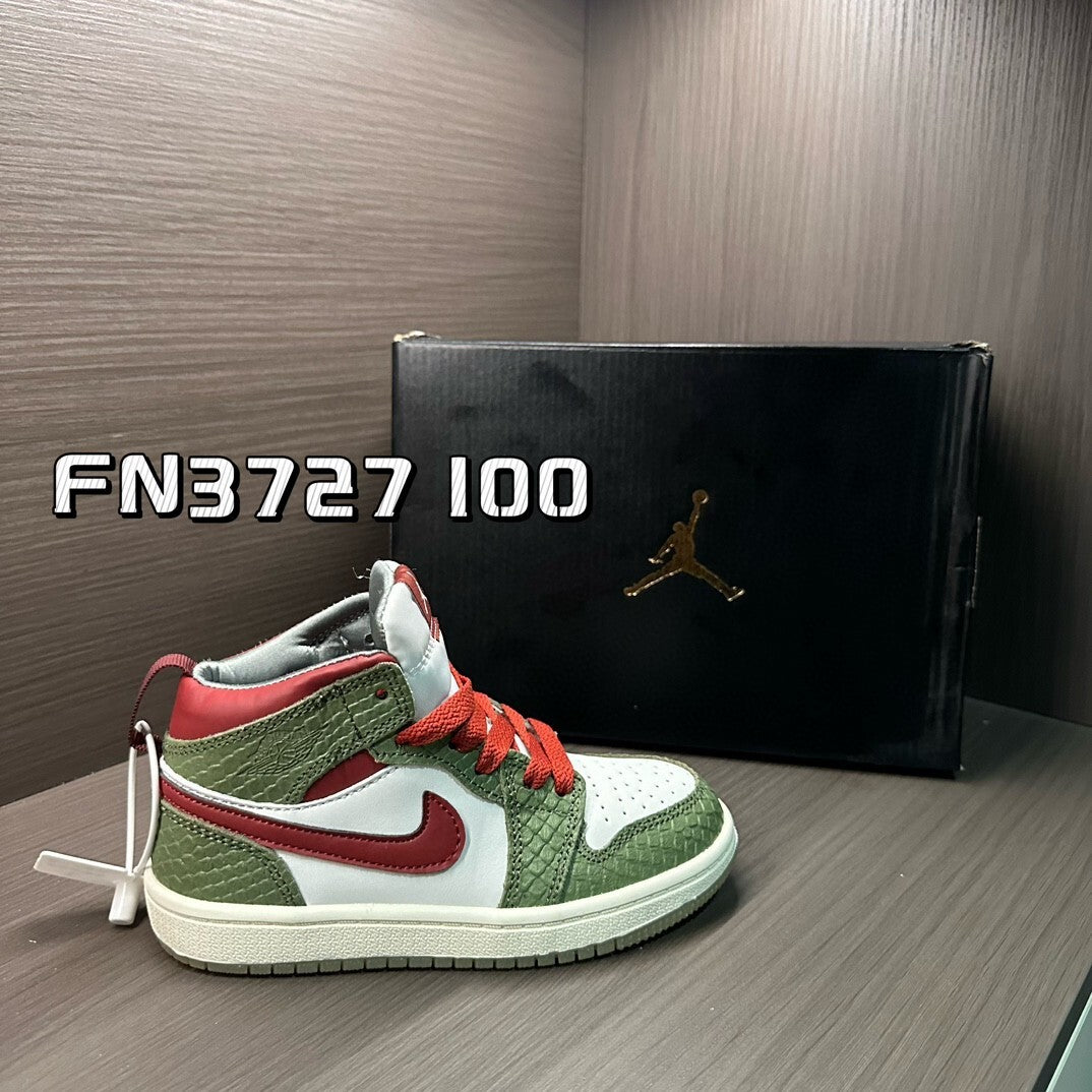 PRE ORDER KIDSS