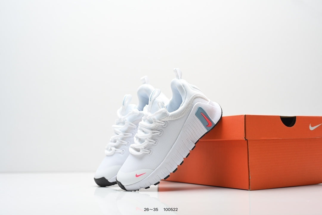 PRE ORDER KIDS METCONS