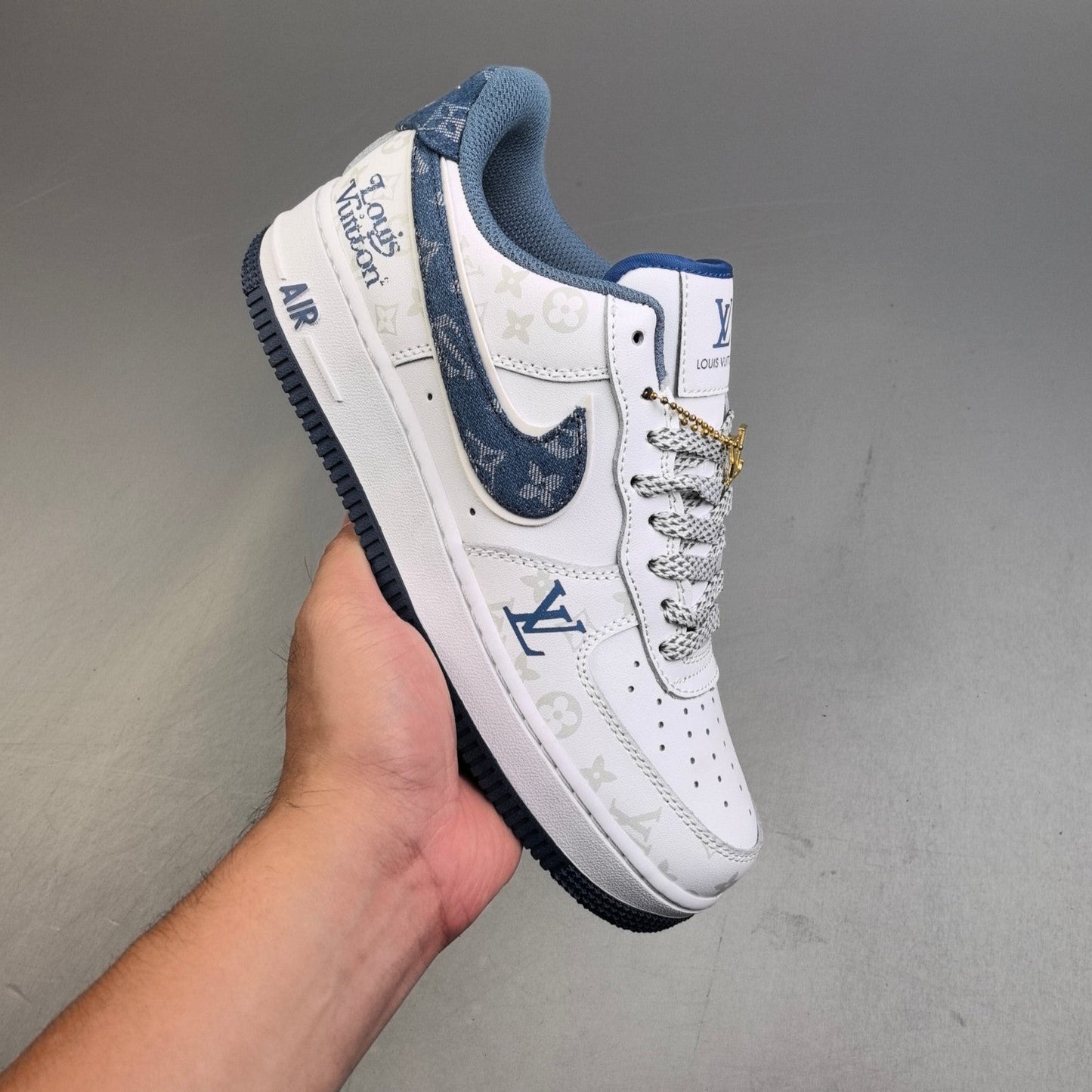 PRE ORDER ADULTS LV AF1