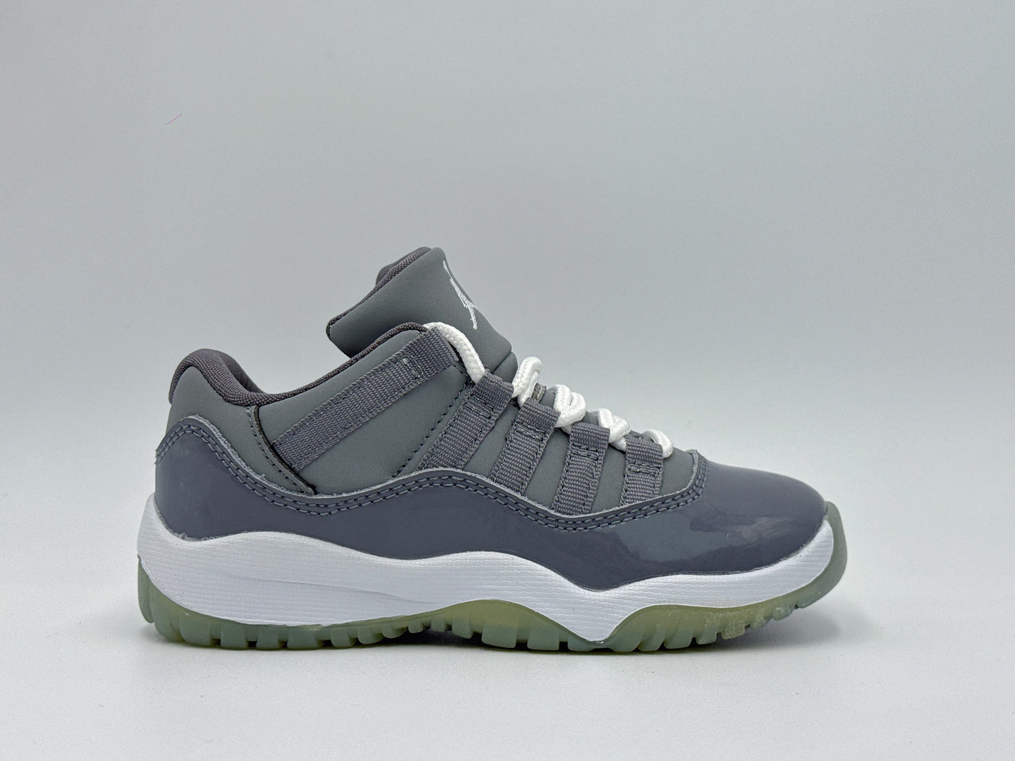 PRE ORDER - KIDS LOW JORDANS