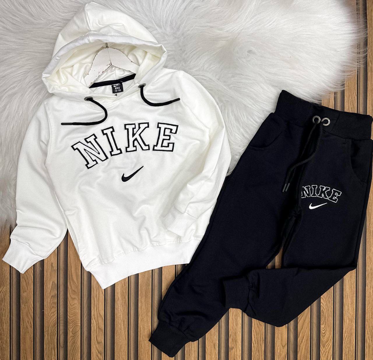 KIDS TRACKSUIT