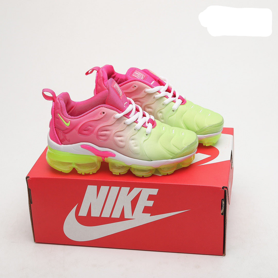PRE ORDER KIDS VAPOR MAX