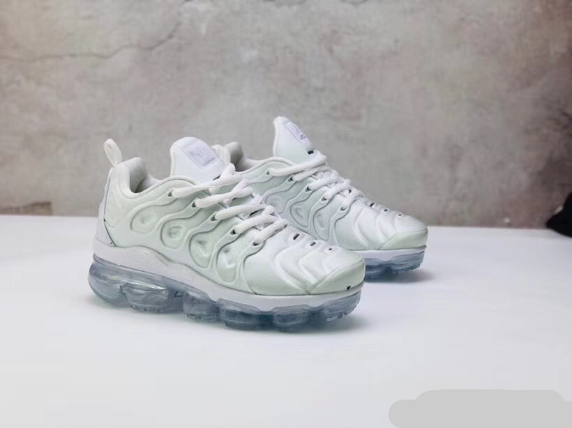 PRE ORDER KIDS VAPOR MAX