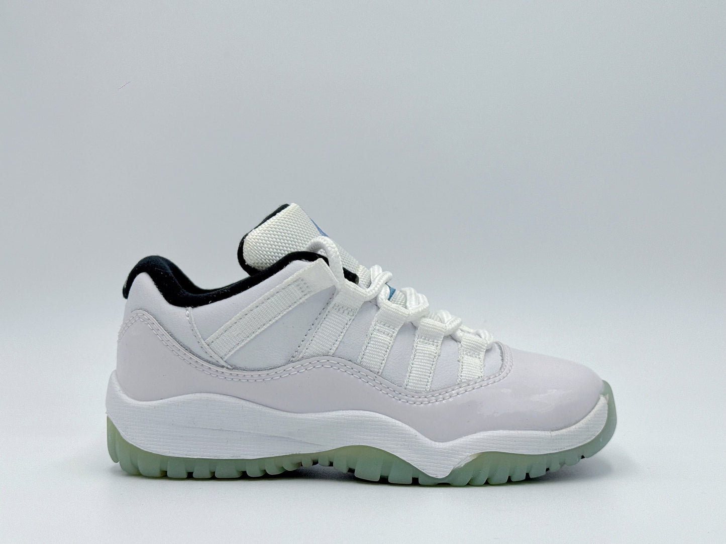 PRE ORDER - KIDS LOW JORDANS