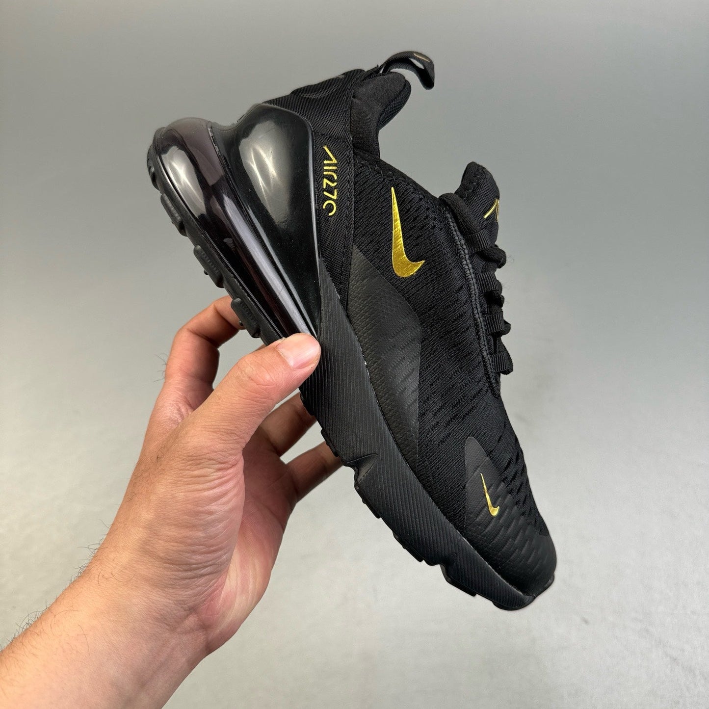 PRE ORDER ADULTS NIKE 270