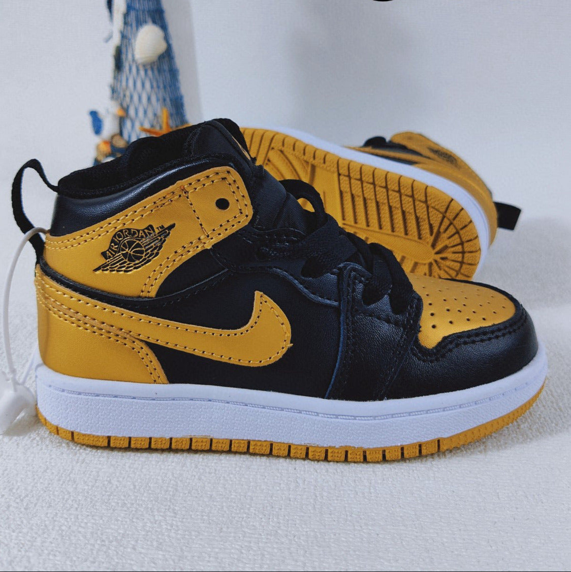PRE ORDER KIDS JORDANS