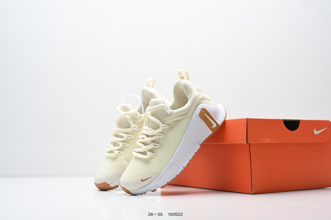 PRE ORDER KIDS METCONS