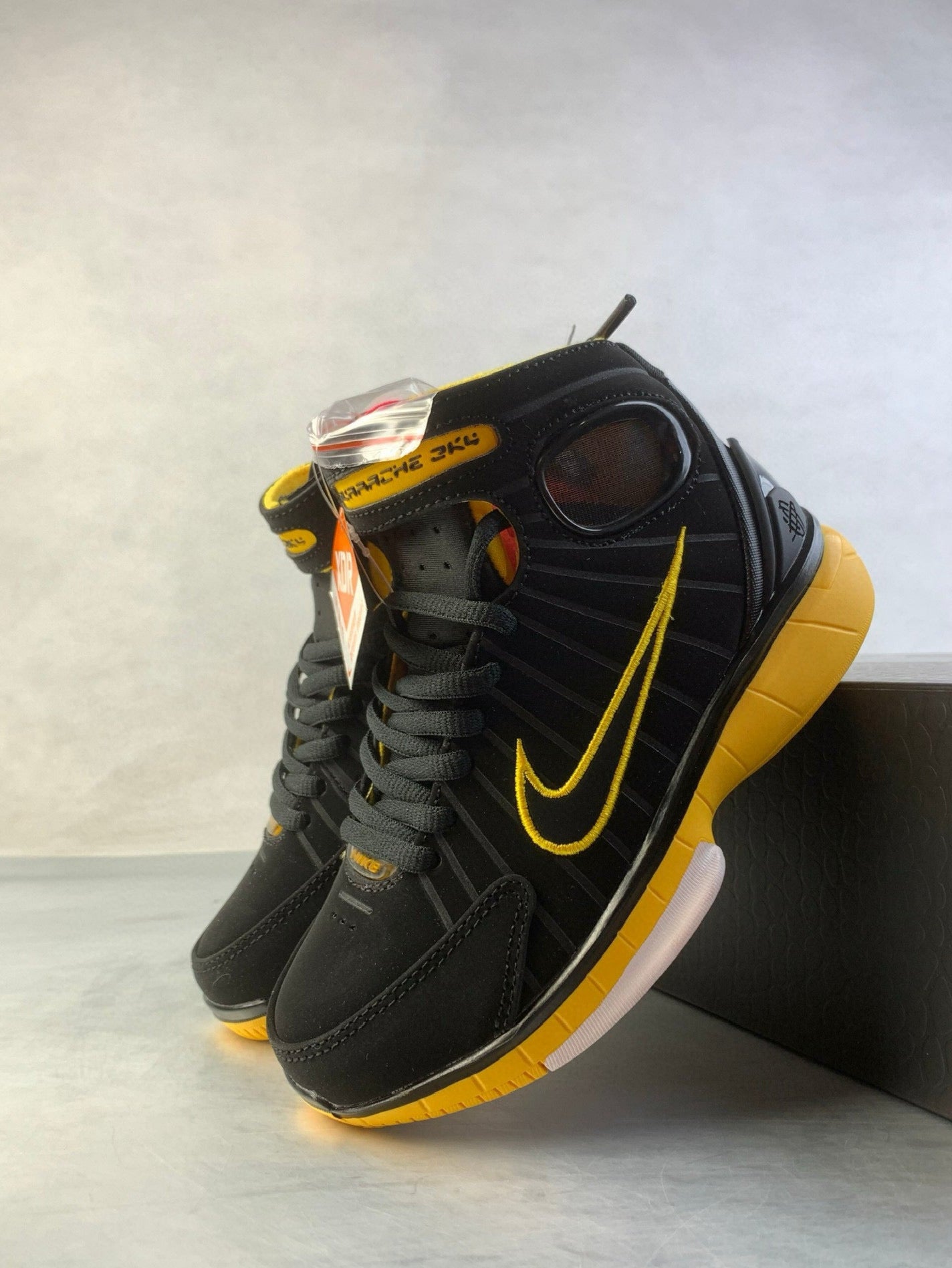 PRE ORDER KIDS AIR ZOOM