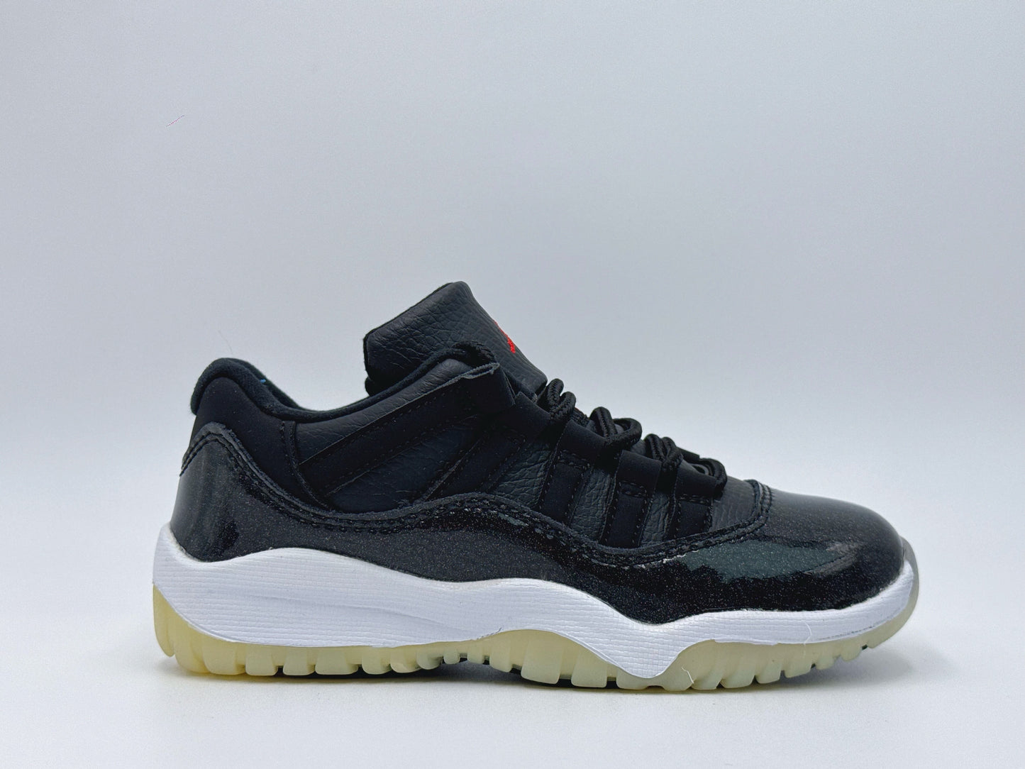 PRE ORDER - KID LOW JORDANS