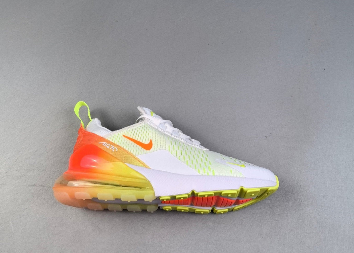 PRE ORDER ADULTS NIKE 270