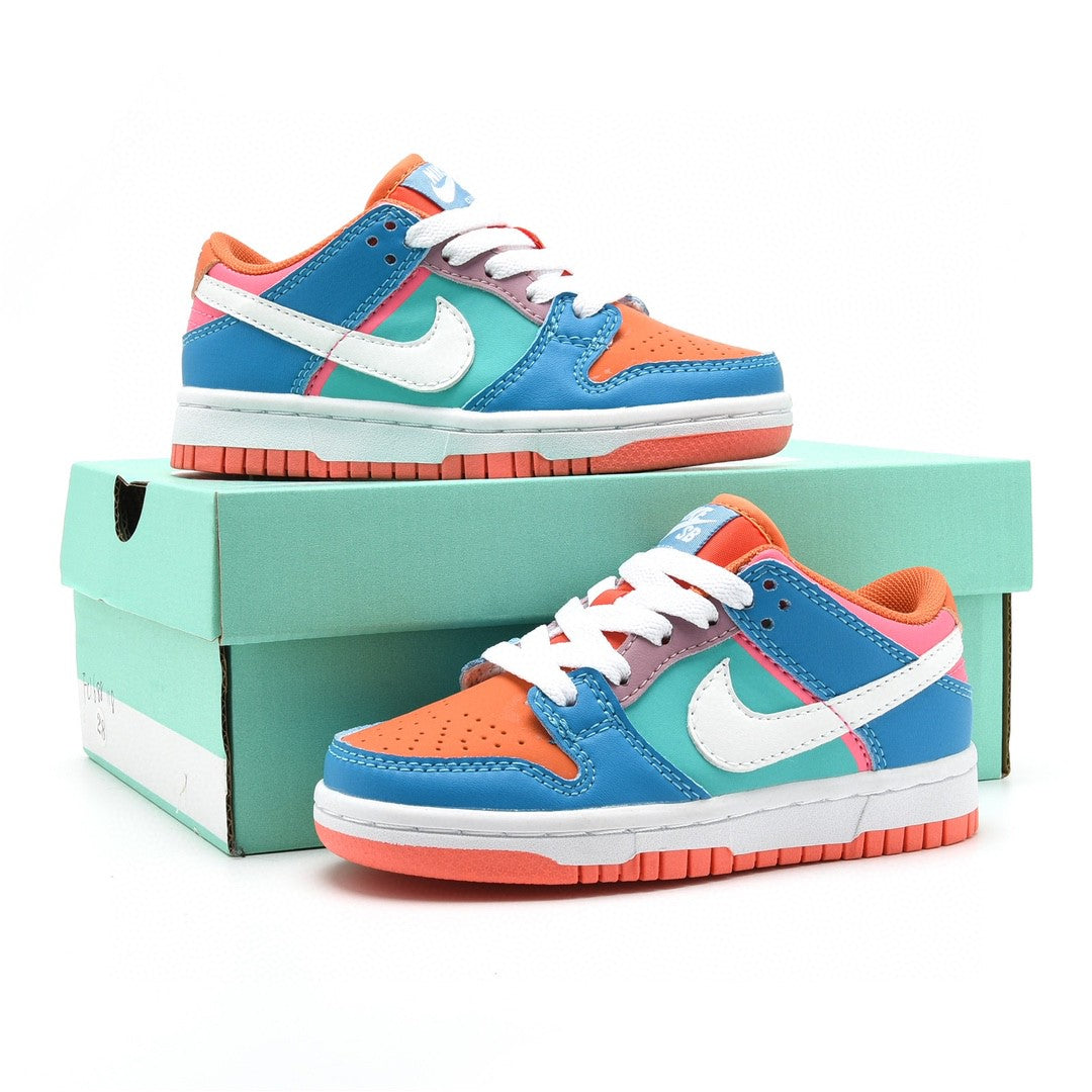 PRE ORDER KIDS DUNKS